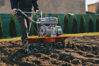 Glebogryzarka spalinowa PM-GGS-700Y 7KM - 15