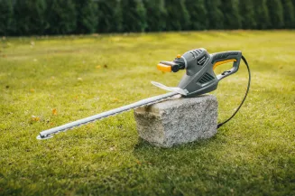 ELEKTRYCZNE NOŻYCE DO ŻYWOPŁOTU KRZEWÓW 51CM 1600W PM-NE-1600C