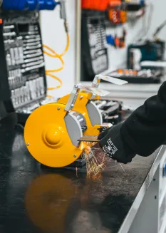 SZLIFIERKA STOŁOWA KAMIENIOWA PODWÓJNA 1500W 2x KAMIEŃ TARCZA 150mm PM-SS-1500M - 9