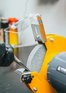 Szlifierka stołowa kamieniowa taśmowa 1850W PM-SS-1850M-2W1 - 5