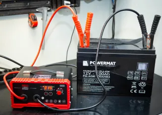 PROSTOWNIK INWERTOROWY Z ROZRUCHEM 180A 12/24V ŁADOWARKA 30A RTPI0167 - 4