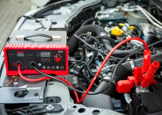 PROSTOWNIK INWERTOROWY Z ROZRUCHEM 180A 12/24V ŁADOWARKA 30A RTPI0167 - 12