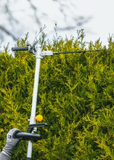 Elektryczne nożyce do żywopłotu na wysięgniku PM-NEW-1200S 40CM 1200W