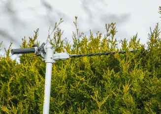 Elektryczne nożyce do żywopłotu na wysięgniku PM-NEW-1200S 40CM 1200W - 17