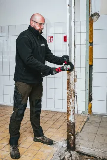 SZLIFIERKA KĄTOWA AKUMULATOROWA BEZSZCZOTKOWA DIAX KĄTÓWKA 2 X AKU 10 TARCZ  RTSZK0140 - 4