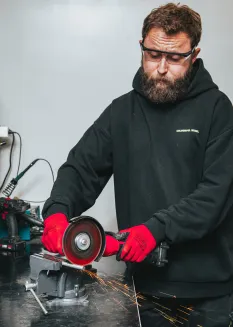 SZLIFIERKA KĄTOWA AKUMULATOROWA BEZSZCZOTKOWA DIAX KĄTÓWKA 2 X AKU 10 TARCZ  RTSZK0140 - 9