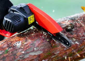 PIŁA ŁAŃCUCHOWA AKUMULATOROWA GAŁĘZIÓWKA 21V RED TECHNIC RTMPA0064 - 13